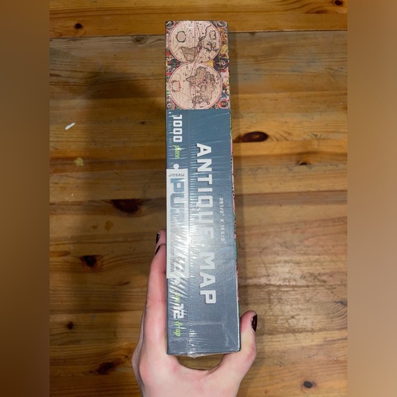 Antique World Map Puzzle 🧩 1000 Pieces Brand New in packaging - Picture 4 of 5